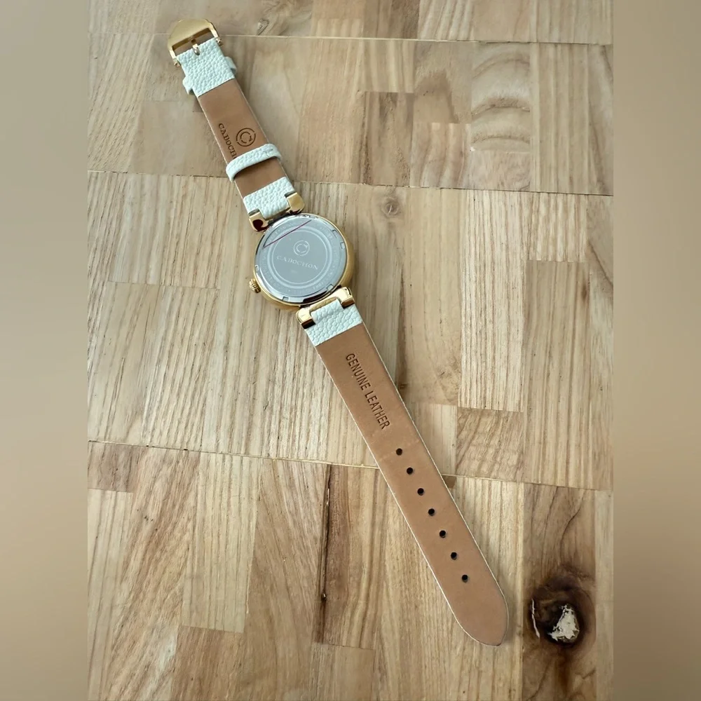 Cabochon ladies gold tone white leather watch NEW BATTERY